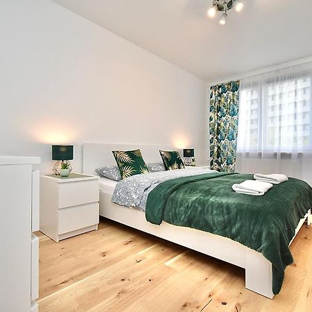 Rental Apartment Obrzezna وارسو المظهر الخارجي الصورة